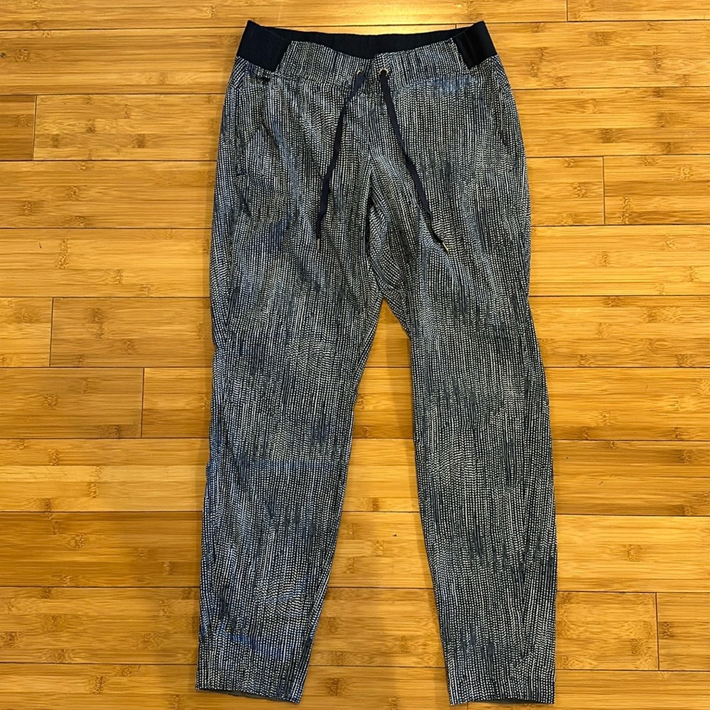 Athlete pants